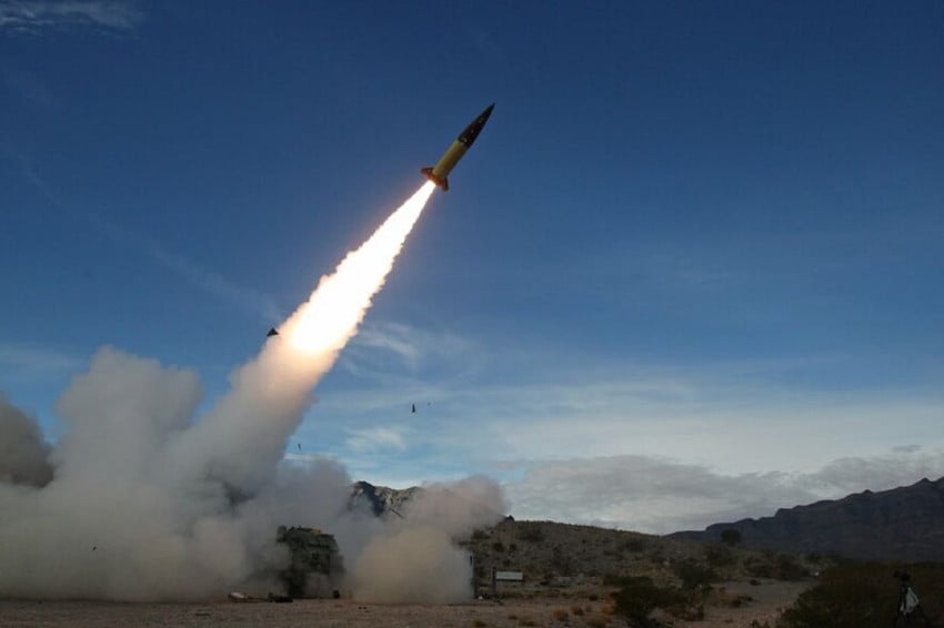 AS Bombardir Pulau Sirik, Iran Balas Merudal Pangkalan Amerika di Kuwait